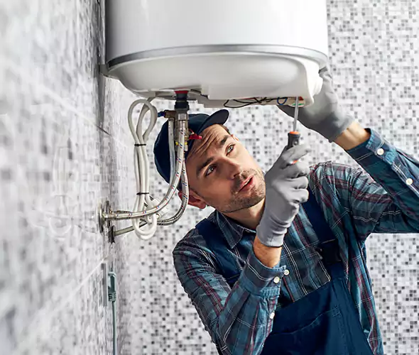 Expert Plumber for Hot Water Tank Maintenance in North Royalton, OH: Schedule Reliable Maintenance Services with Us