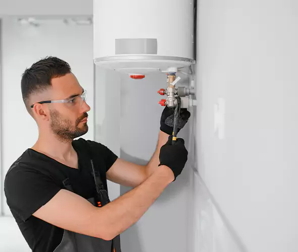 Expert Plumber for Water Heater Expansion Tank Installation in North Royalton, OH