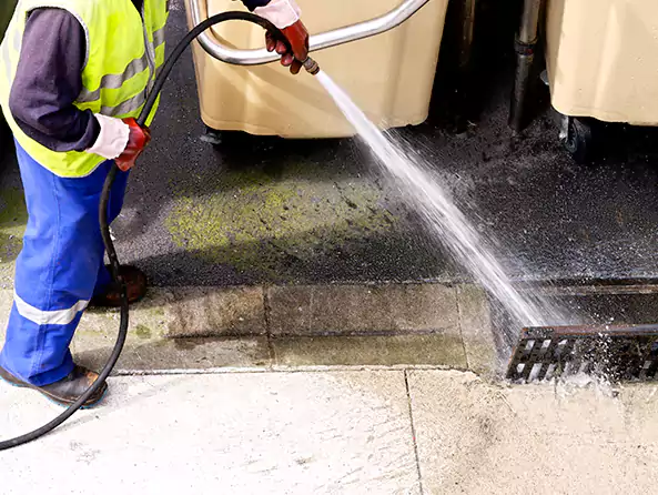 Why Choose North Royalton Plumbers for Hydro Jetting in North Royalton, OH?
